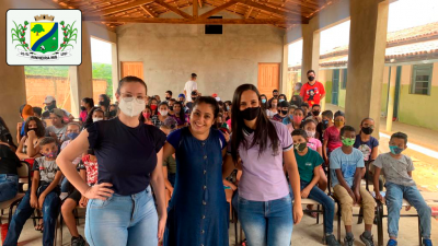 Ação de prevenção da gravidez na adolescência é realizada na comunidade da Bananeira.